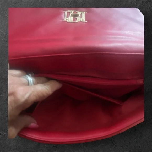 Badgley Mischka Red Quilted Crossbody Bag - Picture 8 of 16